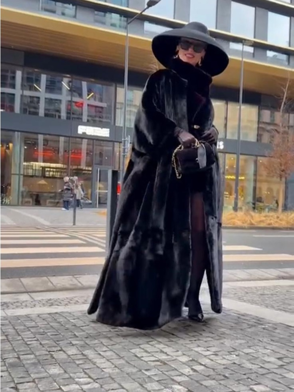 Brand New Blackglama Female Ranch Mink Opera Swing Coat – Made in Moscow, Russia